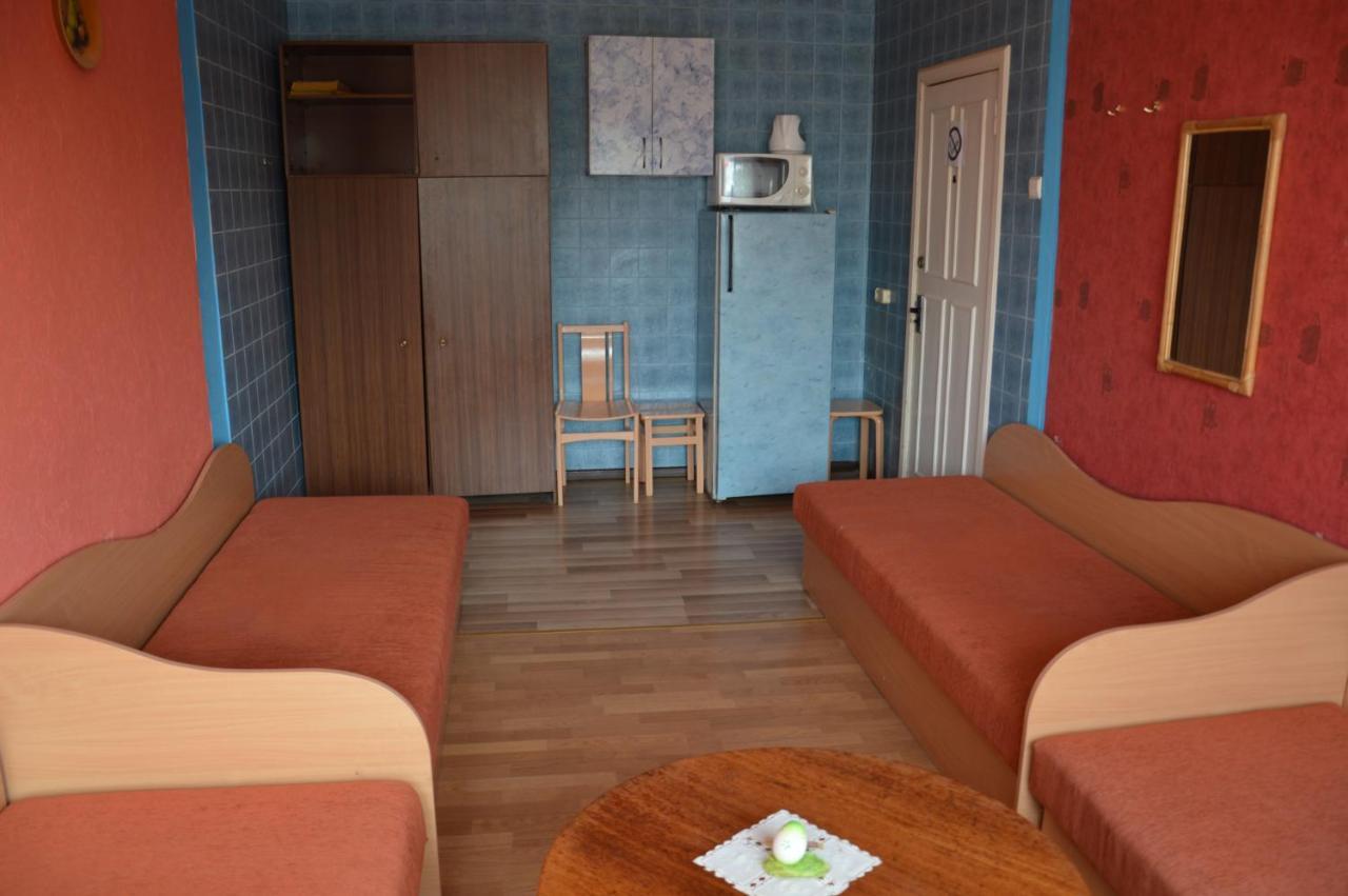 Chernobyl Type Rooms In A Block Flat House Siauliai  Bagian luar foto