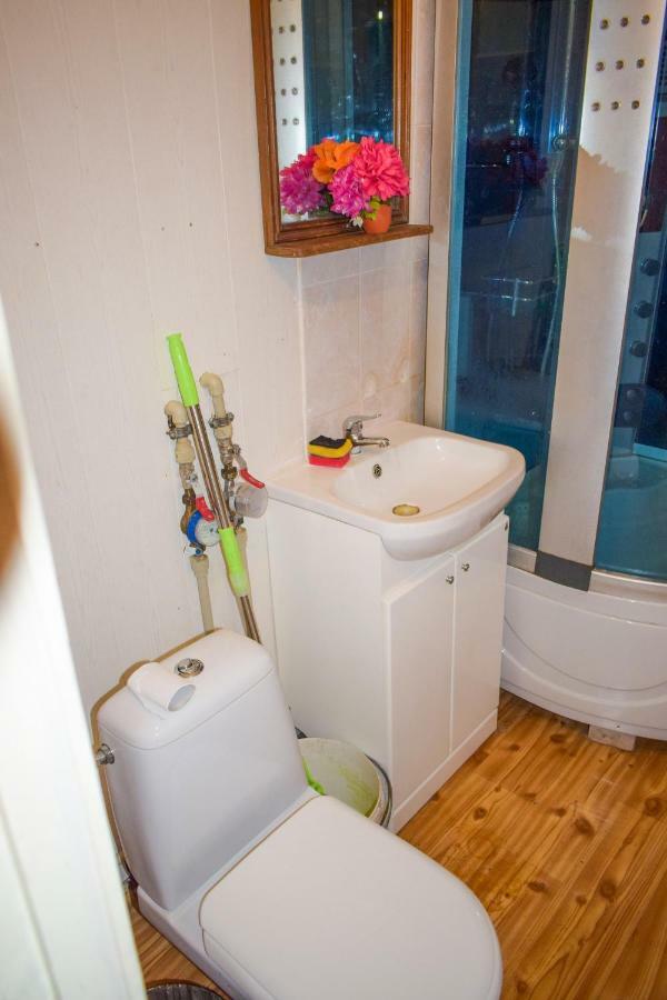 Chernobyl Type Rooms In A Block Flat House Siauliai  Bagian luar foto