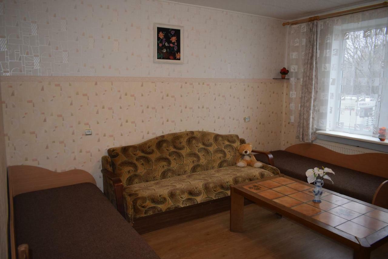 Chernobyl Type Rooms In A Block Flat House Siauliai  Bagian luar foto