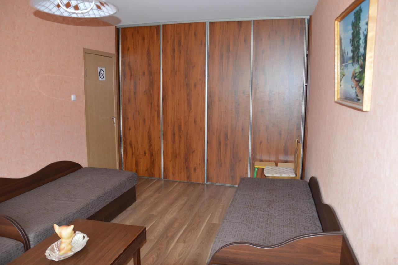 Chernobyl Type Rooms In A Block Flat House Siauliai  Bagian luar foto