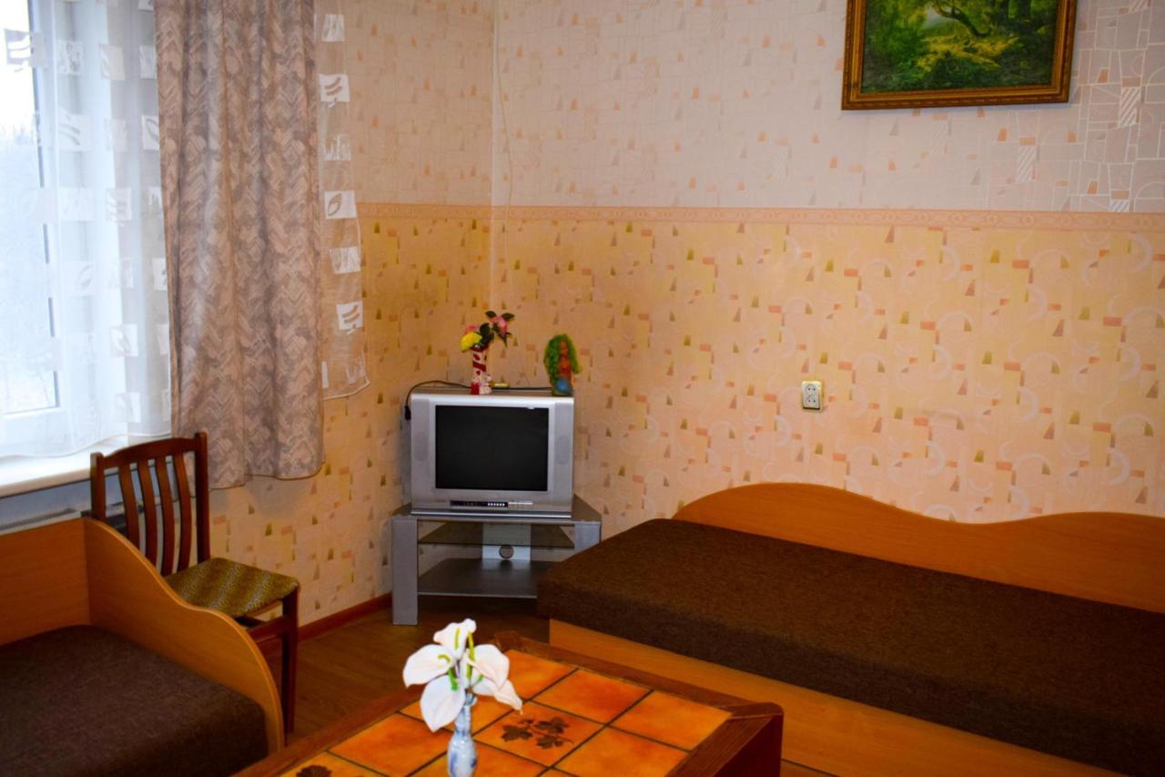Chernobyl Type Rooms In A Block Flat House Siauliai  Bagian luar foto